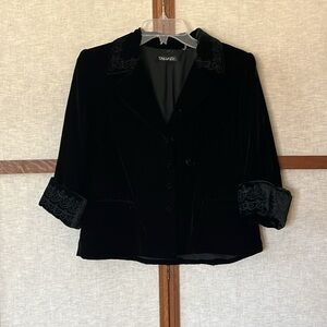 Tahari Black Velvet Dressy Blazer Embroidered Collar and Cuffs 3/4 Sleeves